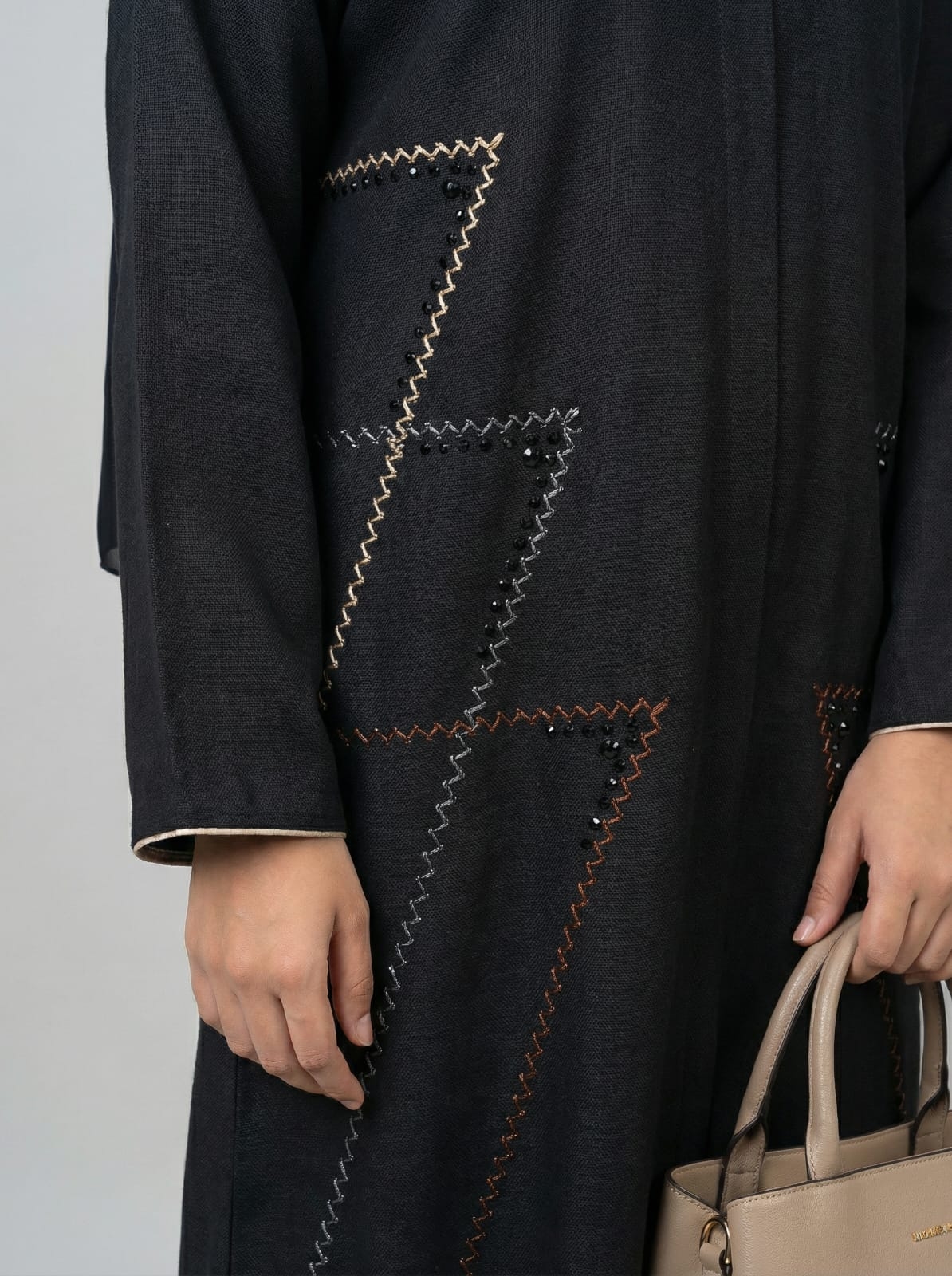 Zahra Stitch Abaya